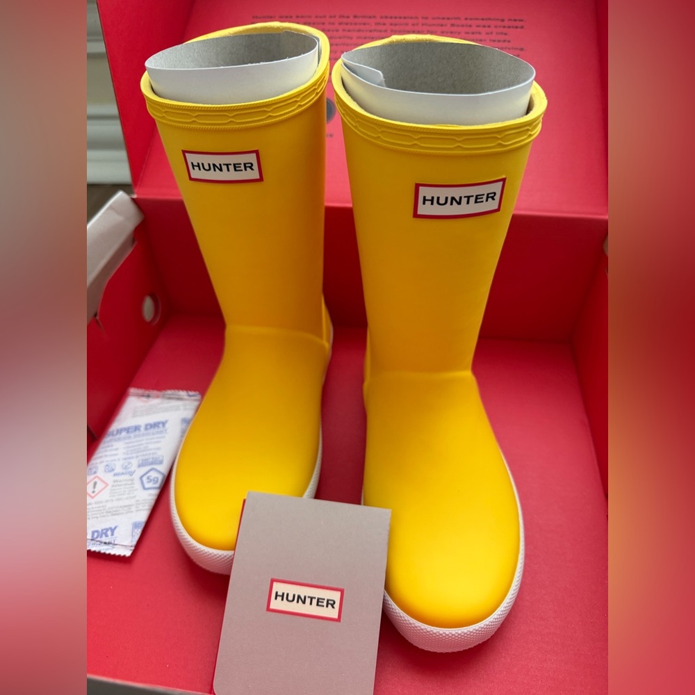 Hunter First Classic Rain Boots Little Kid Size 13 NIB Unisex